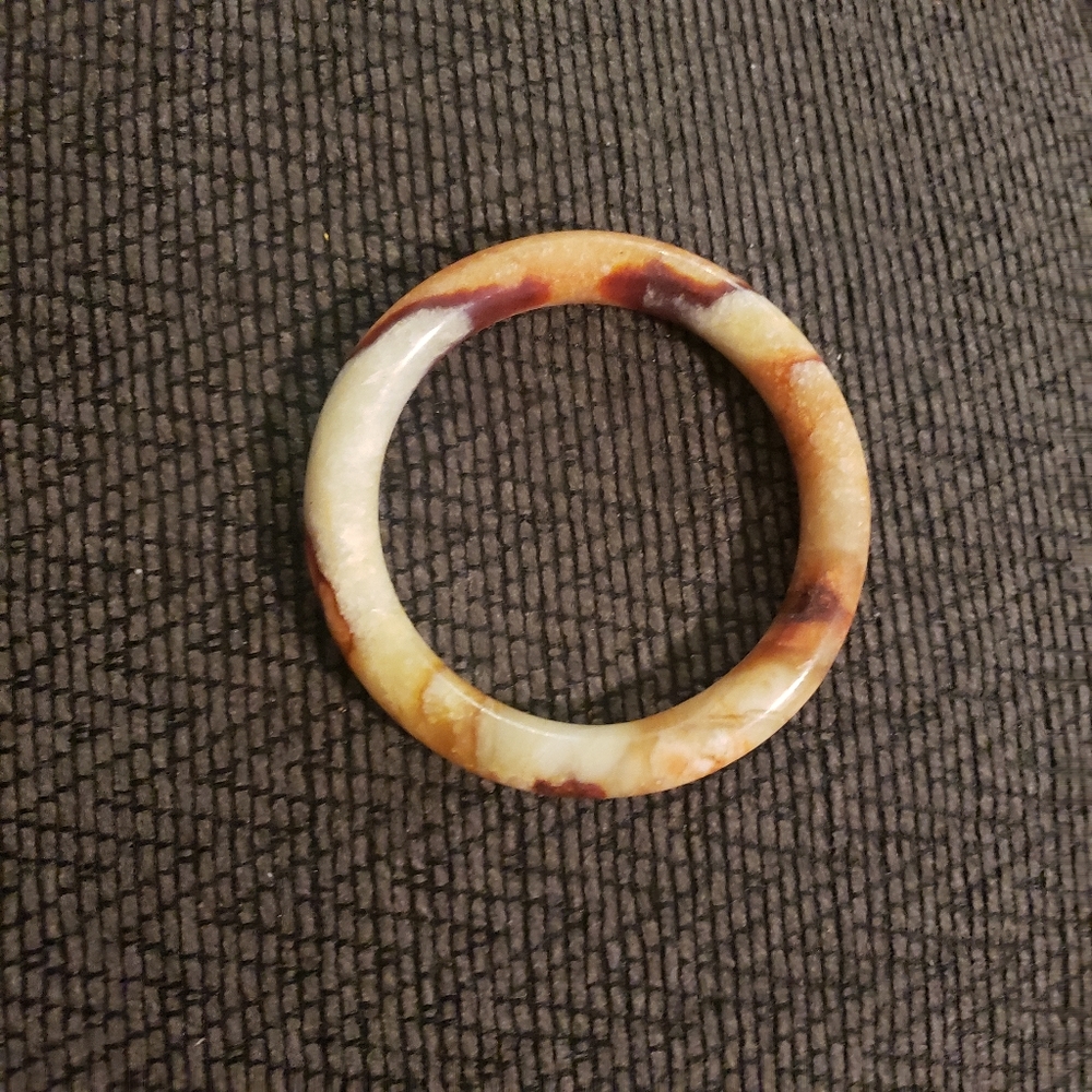 Agate solid bangle - Picture 5 of 7